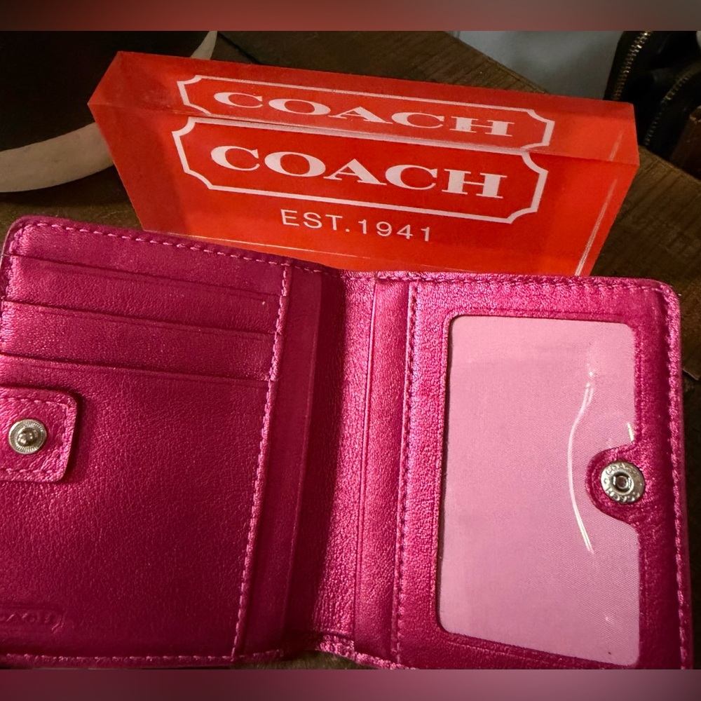 Coach Metallic Heart Crossbody Bag & Wallet & Wristlet - Picture 13 of 16